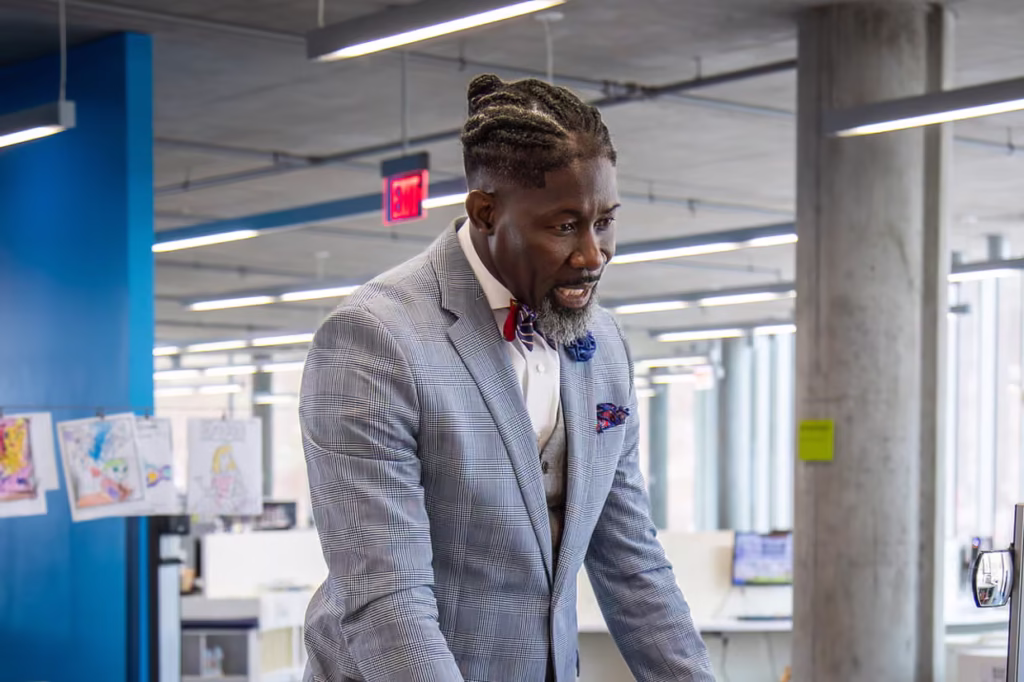 আইসির হাতে গ্রেপ্তার ডেস ময়নস স্কুল সুপারিন্টেন্ডেন্ট 1 1191