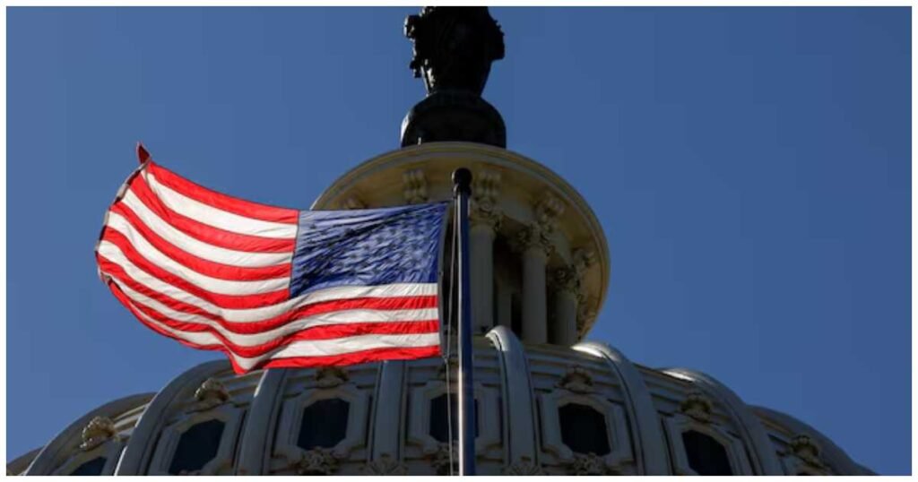 tbn24 20251011180831 6795 tbn24 20251002222241 4807 us capitol flag